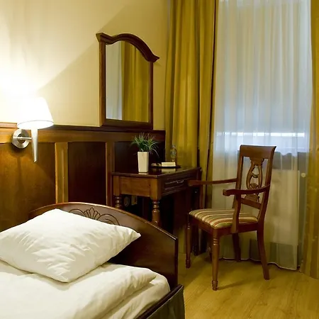 Hotel Kresowianka 3*